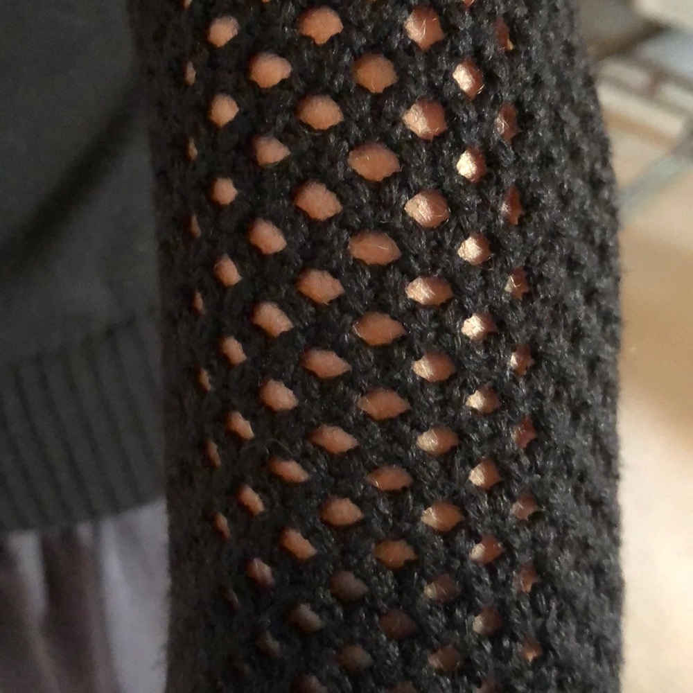 Black BILLY REID Sweater - Picture 3 of 3